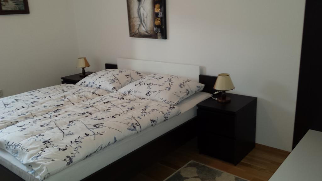Rooms & Apartment Mira G. Postojna Rom bilde